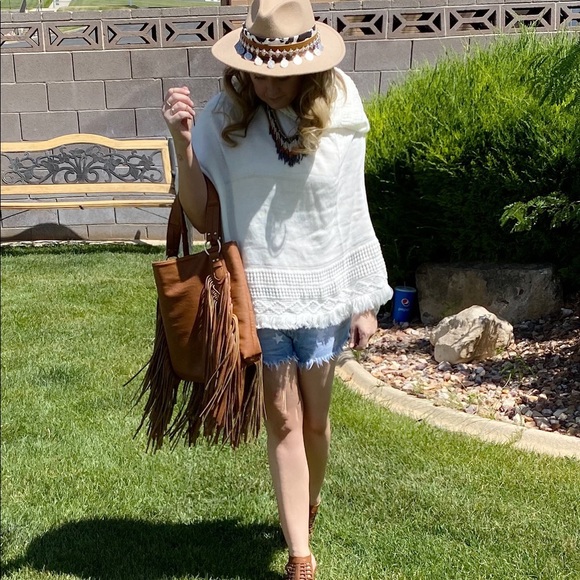 Meet your Posher, Ashley - Picture 2 of 12